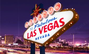 Golden Nugget Hotel & Casino Las Vegas - Housity