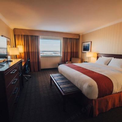 Superior King Room The Explorer Hotel Promo Code