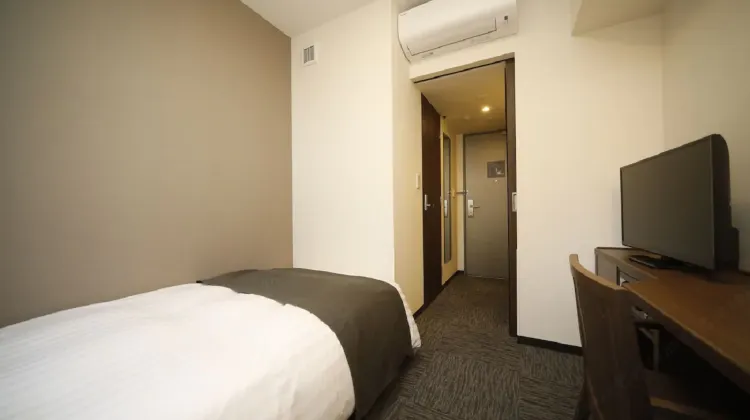 天然温泉 白糸の湯 ドーミーイン大分 部屋