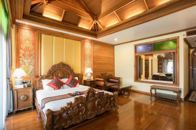 ห้องเตียงคิงไซส์ลักซ์ชัวรี (ระเบียง)