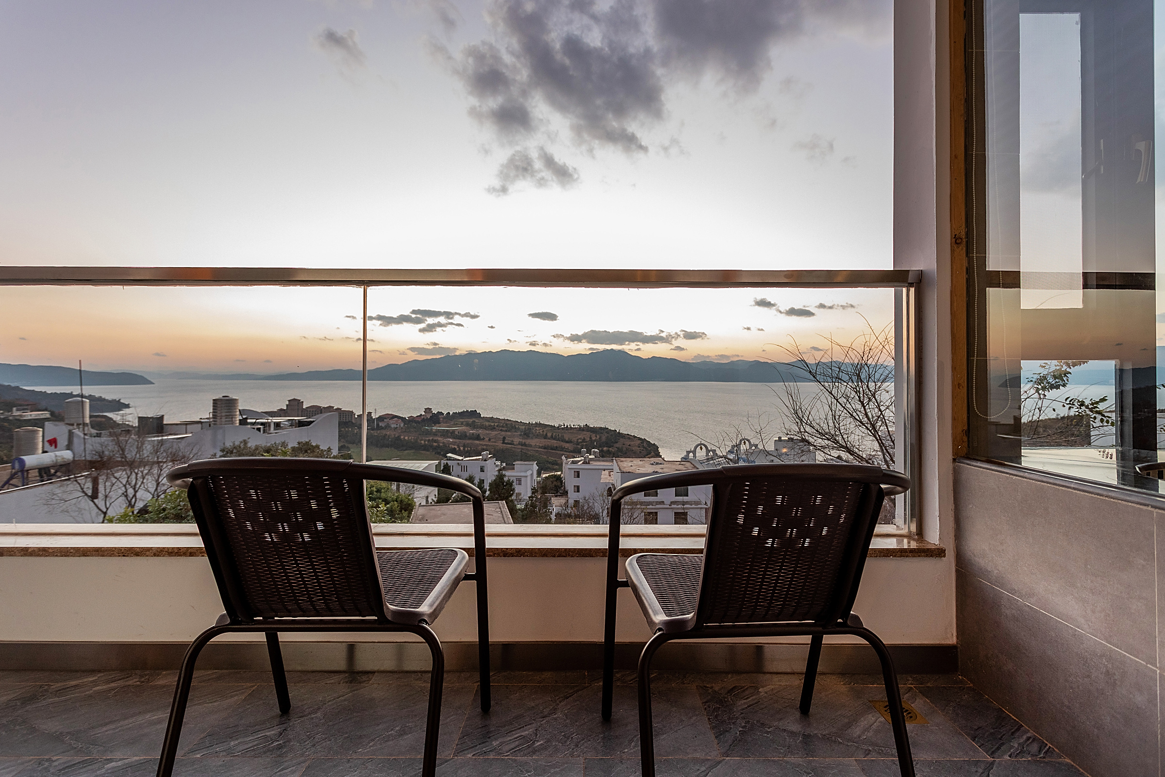 若见·全湖景露台闺蜜房