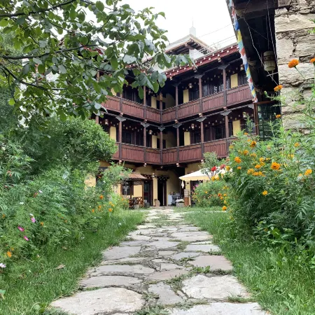 Shangmo Culture Theme Hotel