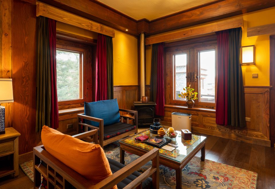 Songtsam Shangri-la LinkaDeluxe Double Room