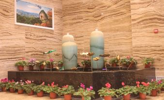 Huaheng International Hotel - Housity
