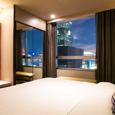 Marvelous Double Suite