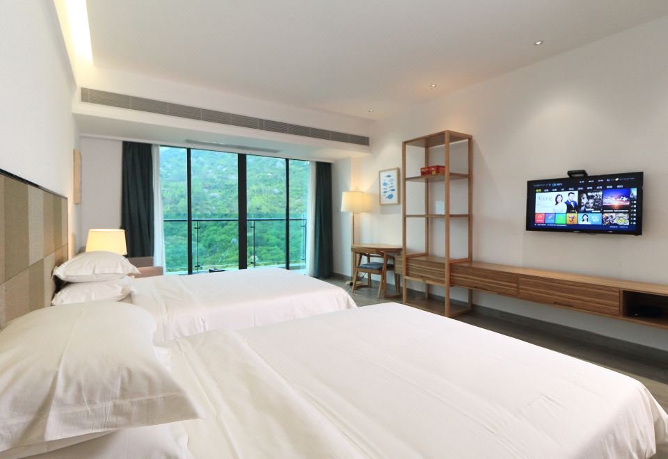 高級山景雙床房