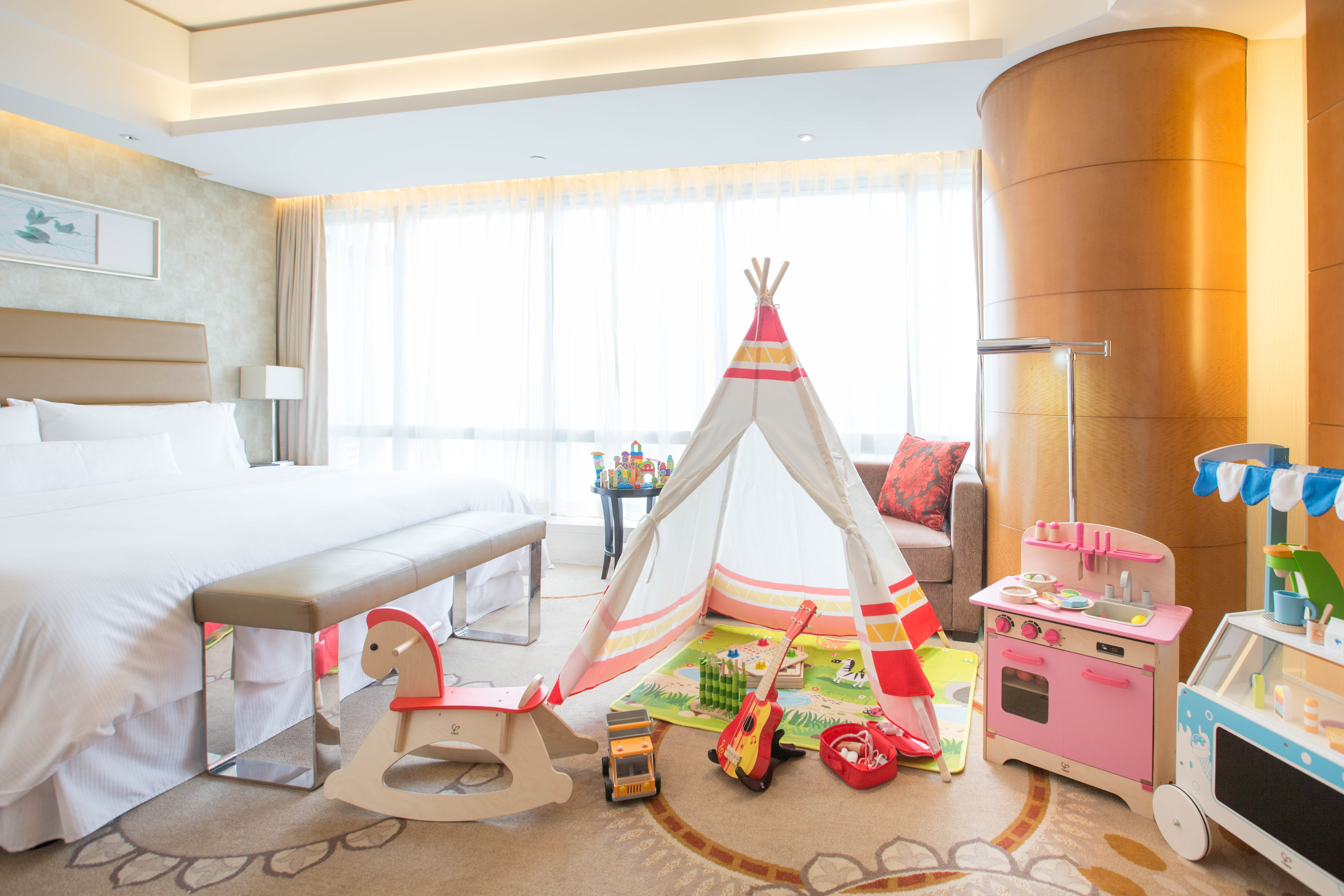 Hape玩具主题宝贝过家家·妙趣玩乐亲子大床房