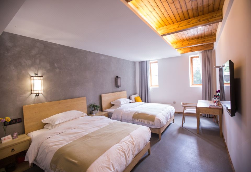 Ting Shuang Cozy Family Room