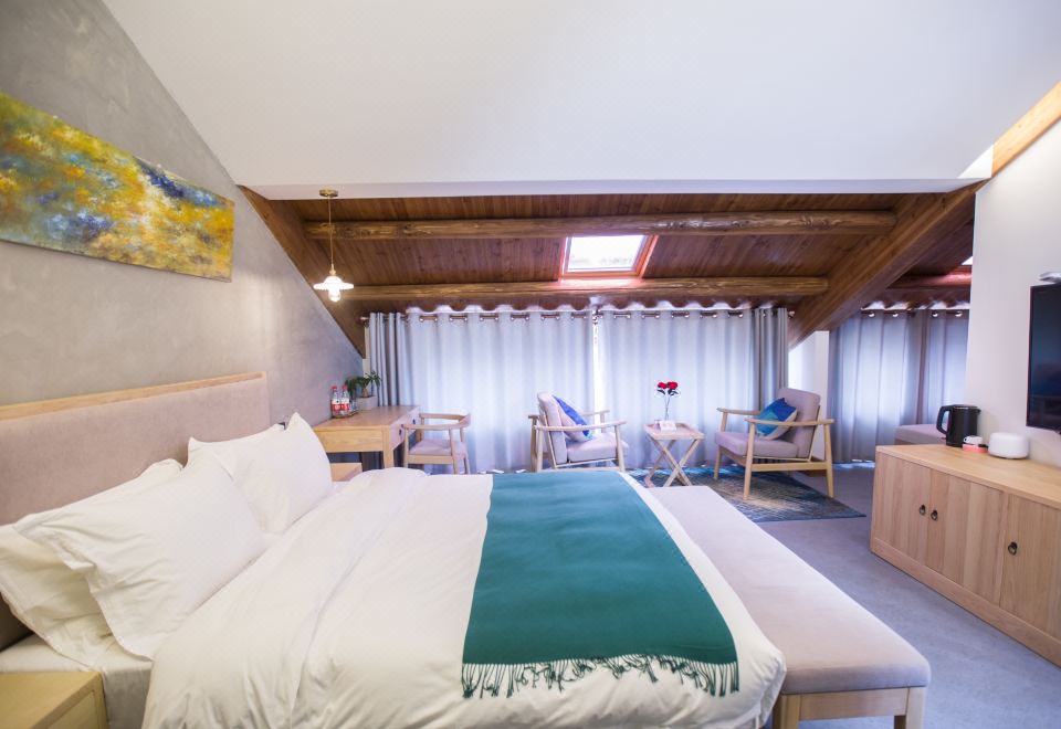 Yao Yue Deluxe Double Bed Room