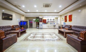 Q Plus Shangjing Hotel