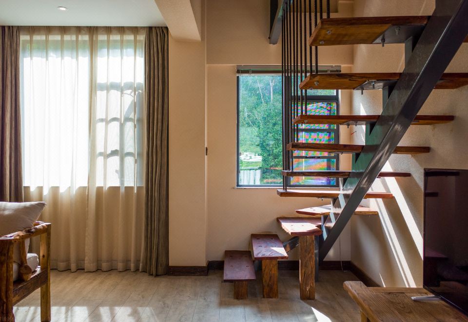 Xiangtu Stories ManorForest Loft Suite (Bathtub)