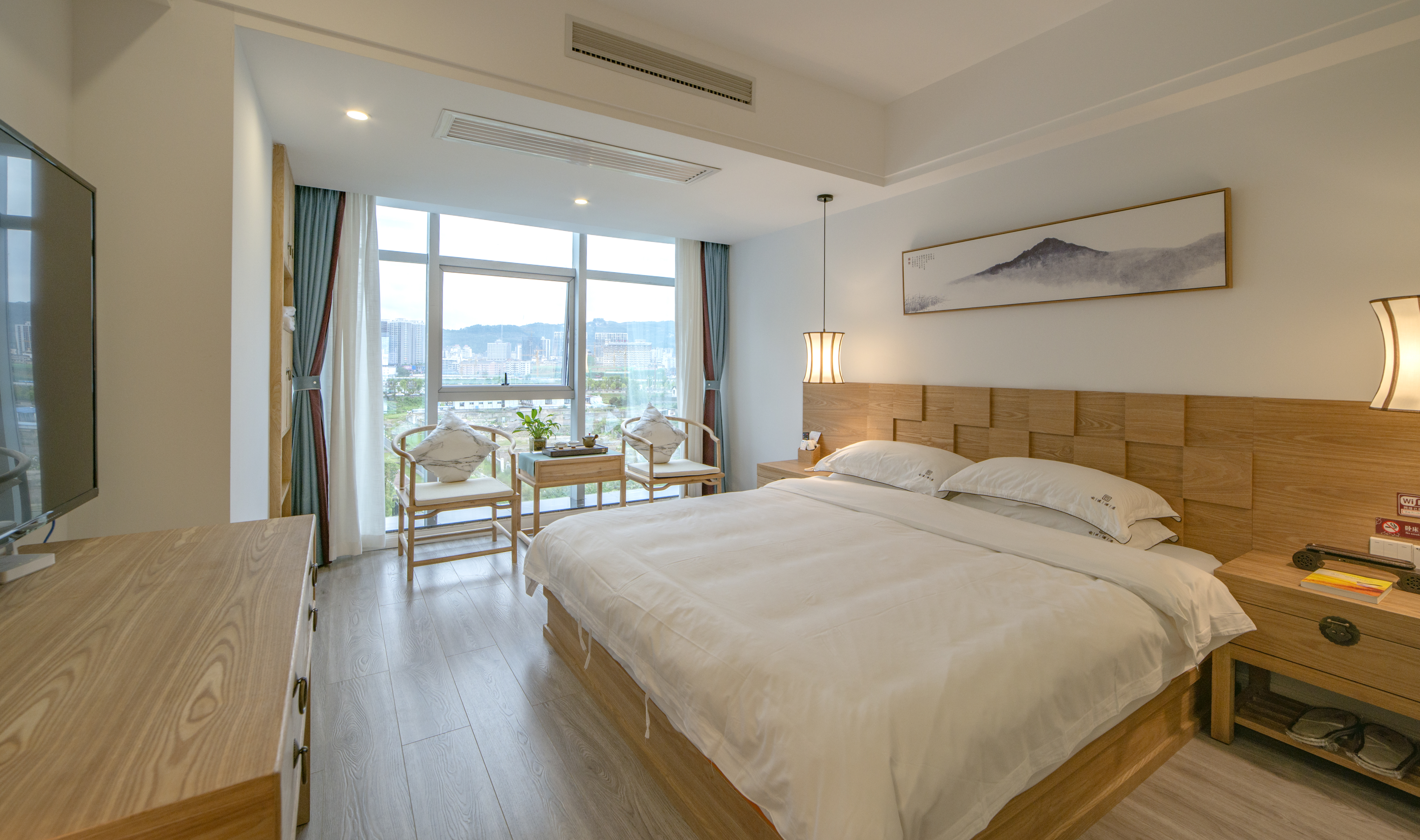 夾山境明心大床房