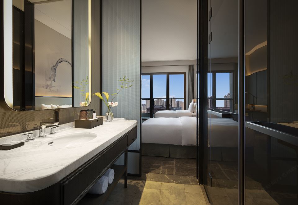 雪凌豪华城景双床房