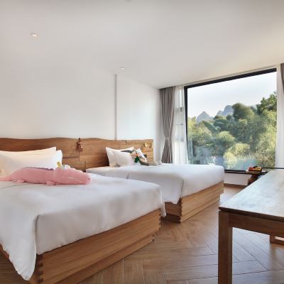 窗含·山景親子雙床房 陽朔雲上谷度假酒店優惠