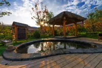 Baihualin Hot Spring Valley Hotel