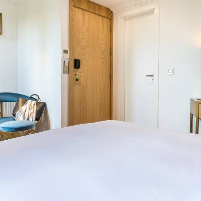 Privilege Room Hotel Rose Bourbon Promo Code