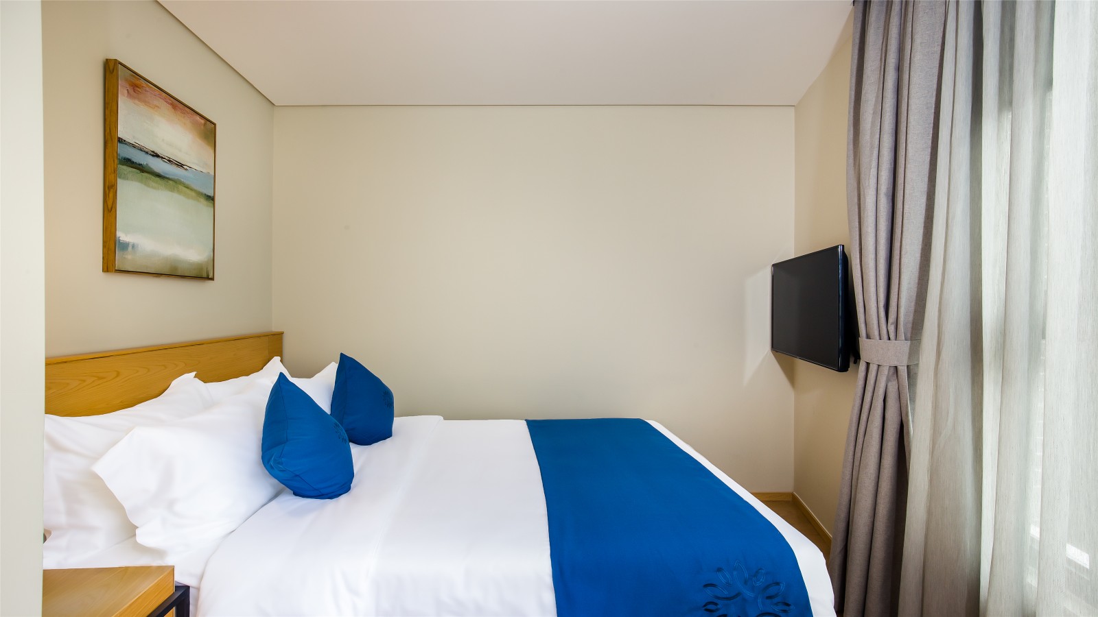 Floral Hotel · Memorize Scene Yangshuo West Street hotel精选大床房『乾湿分离』