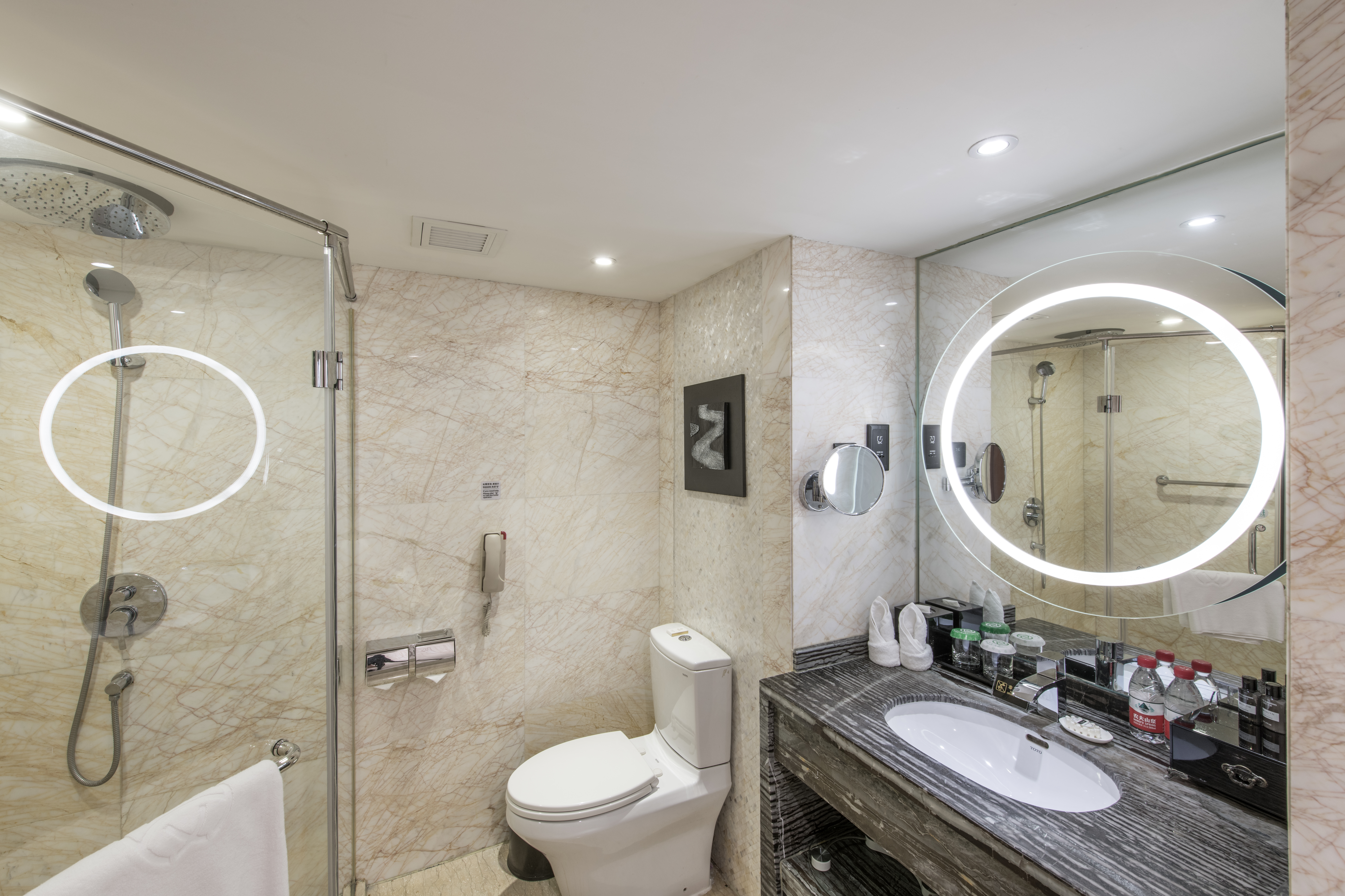 主楼行政大床房