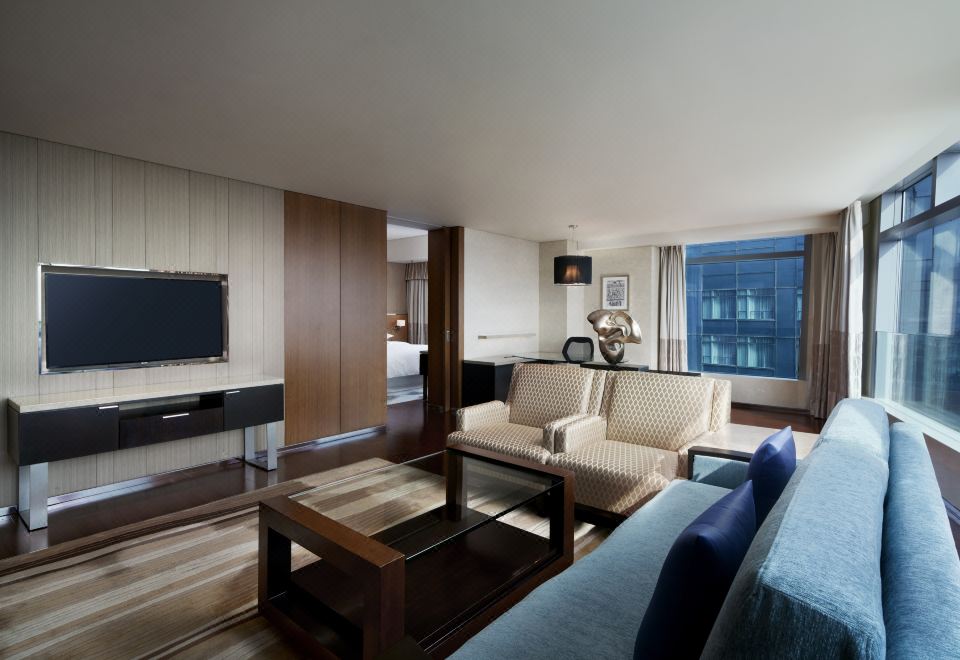 高级套房（智能投屏）