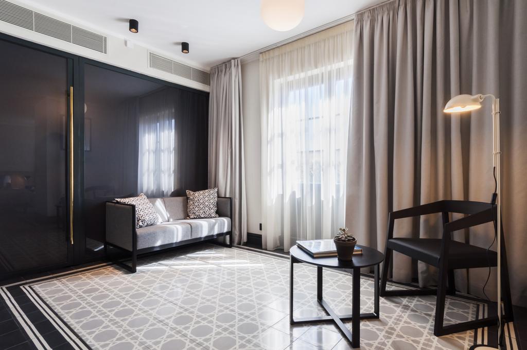 行政套房（带大露台）