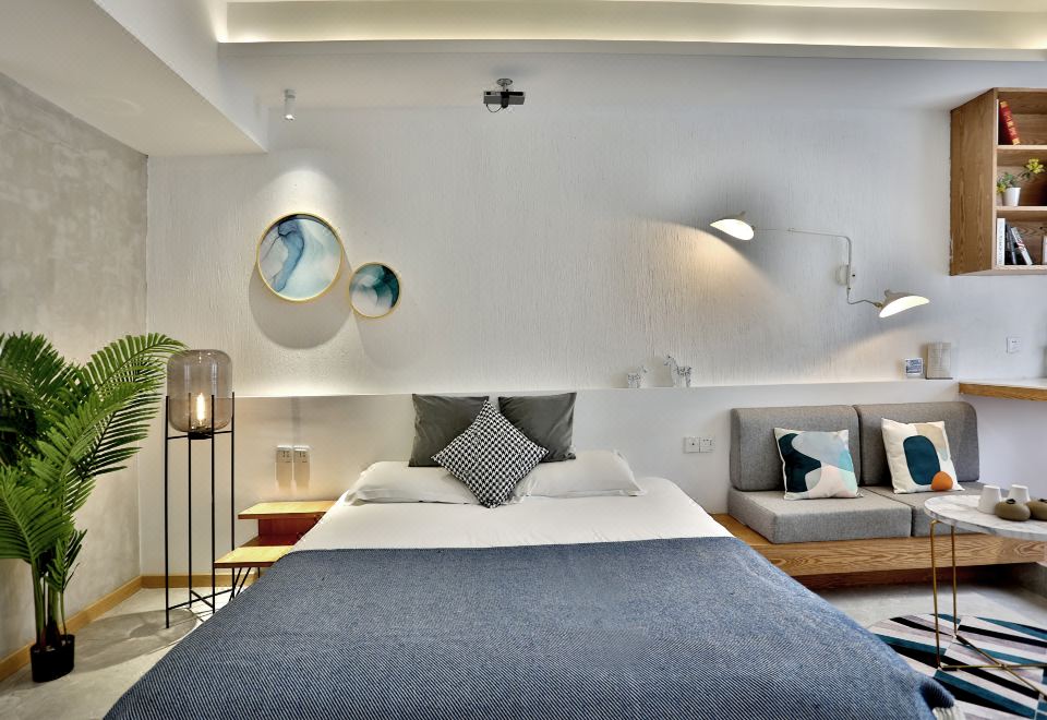 Luxe Enjoyment Bathtub Double Bed Room With Bar Terrace