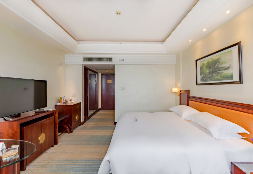 城景豪华大床房