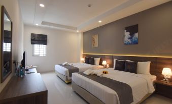 Hera Hotel Airport - Housity