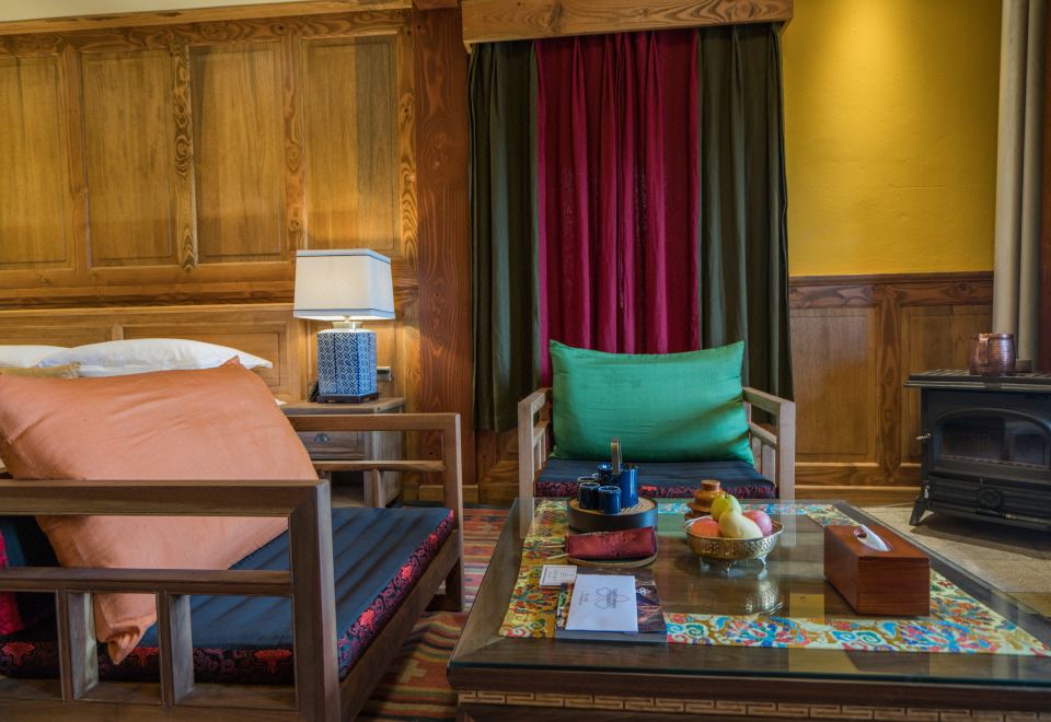 Songtsam Shangri-la LinkaDeluxe Double Room