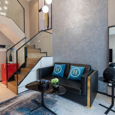 輕奢Loft大床房（冰箱+烘乾洗衣機） Honor U璽客服務公寓（深圳福田會展中心店）優惠