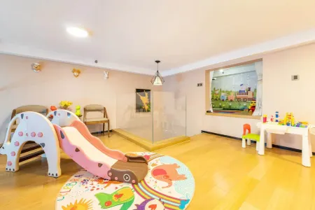 Huamo Apartment (Guangzhou South Railway Station Hanxi Changlong Metro Station)