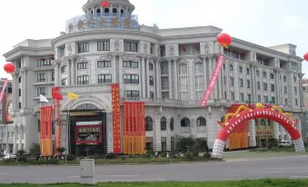 Triumphal Arch Hotel