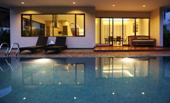 Asri Villa 5 Bedrooms with a Private Pool