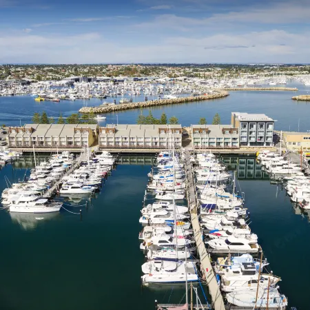 Be. Fremantle Отели в г. Фримантл