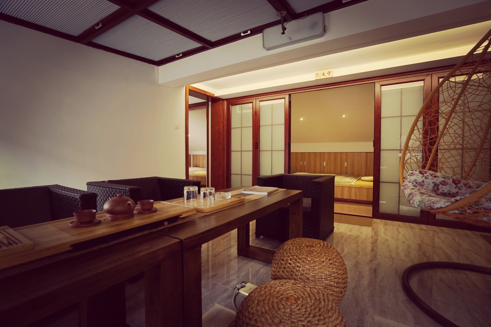 Lane·YunGe文寧康莊