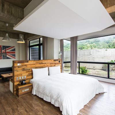 綠洲花現雙人房(山景) 墾丁泊途會館優惠