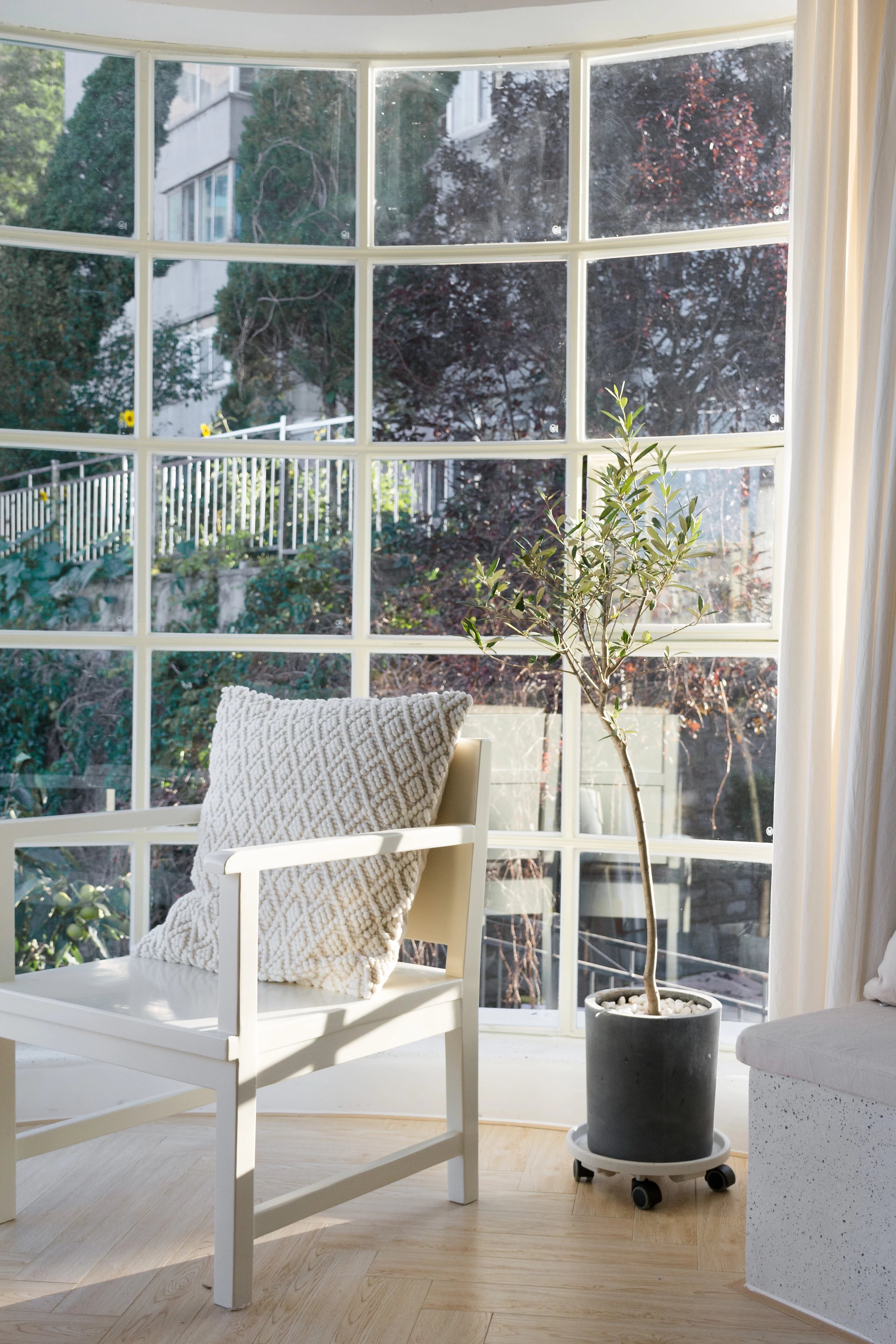 紫苏｜「超大弧形落地窗·loft复式设计」