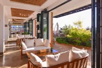 Bandao Yunduan Lake View Inn
