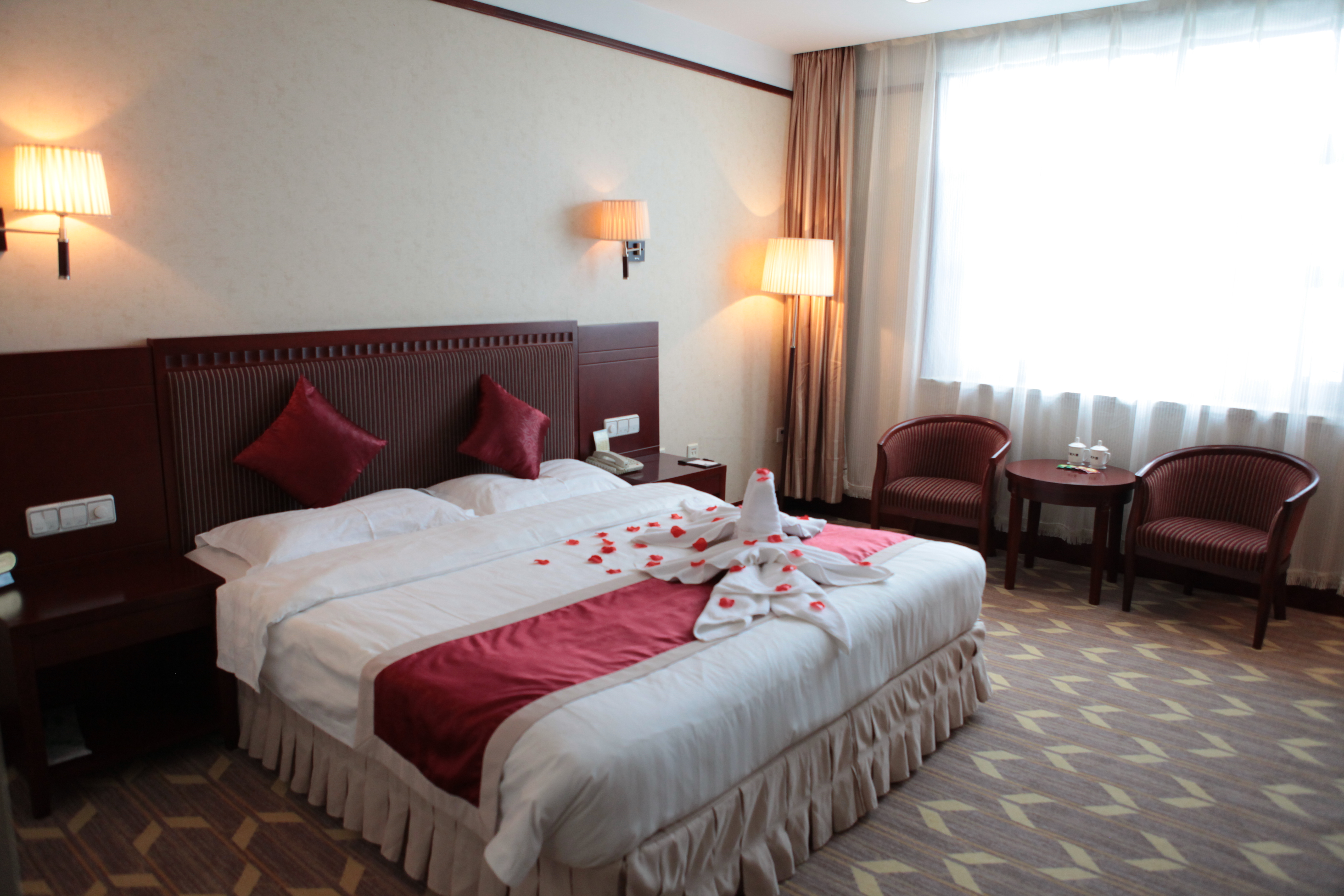 晨曦舒適大床房