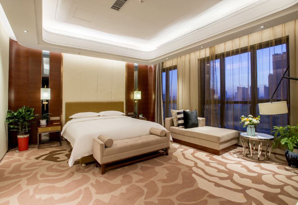 至尊商務大套間（智能感控+智能投屏+書房+獨立浴缸）