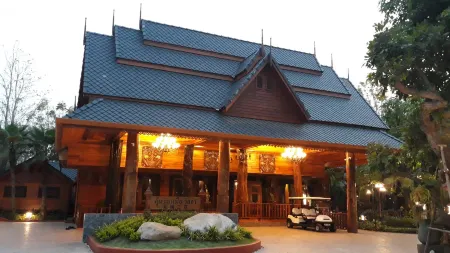 Khum Wang Nuea Villa