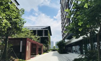 Zixi Lixuan Apartment (Houpu Xiaozhan)