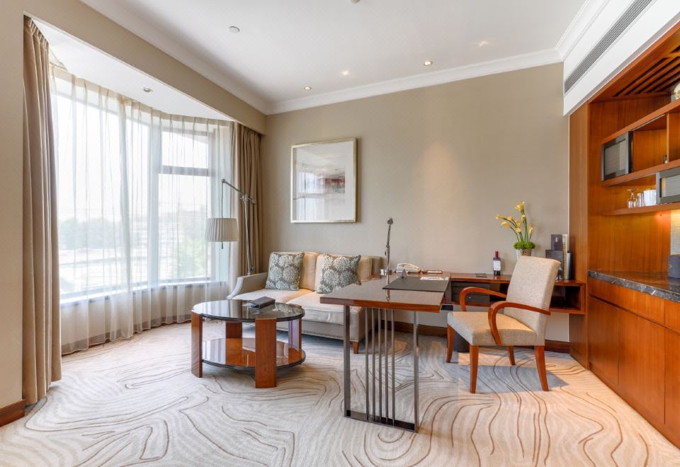 索菲特套房（一室開放式設計）