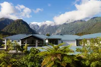 Scenic Hotel Franz Josef Glacier Hotel di 