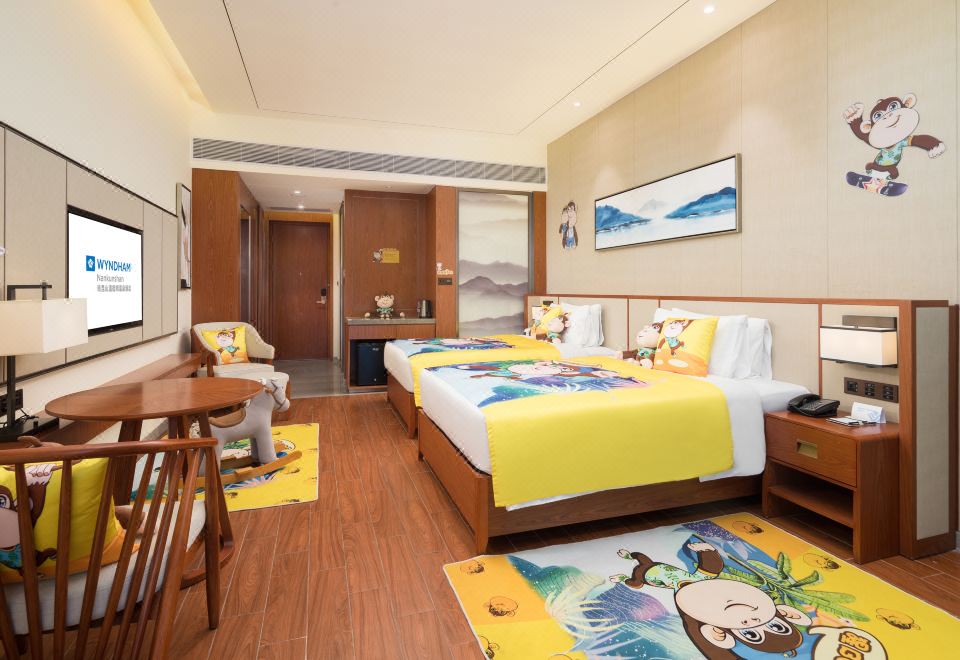 Wyndham NankunshanStar Treasure Family Twin Room