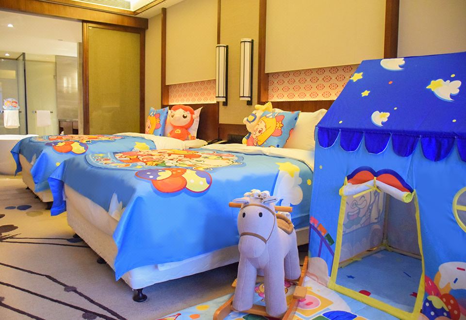 猪猪侠亲子双床房