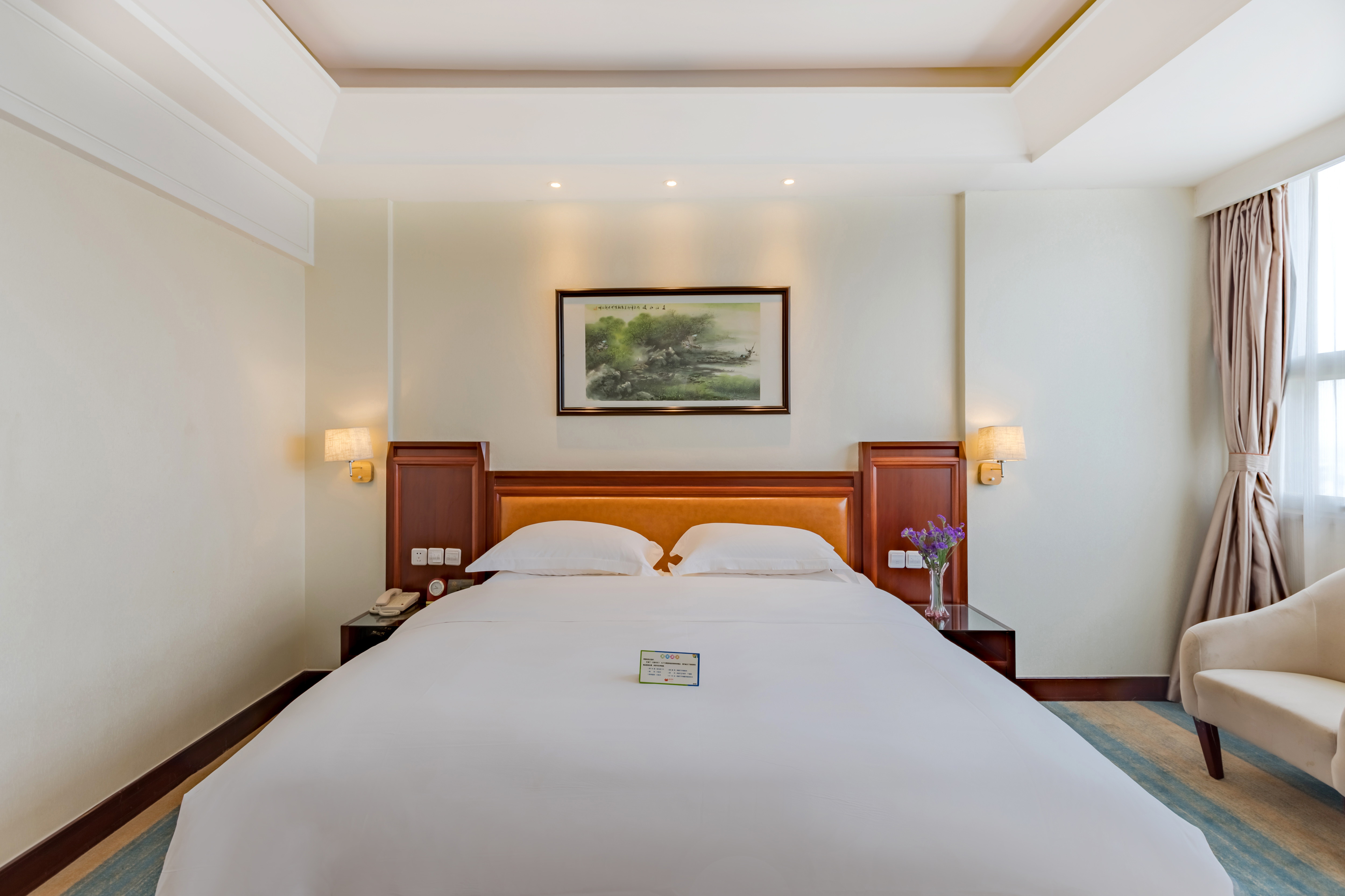 城景豪华大床房