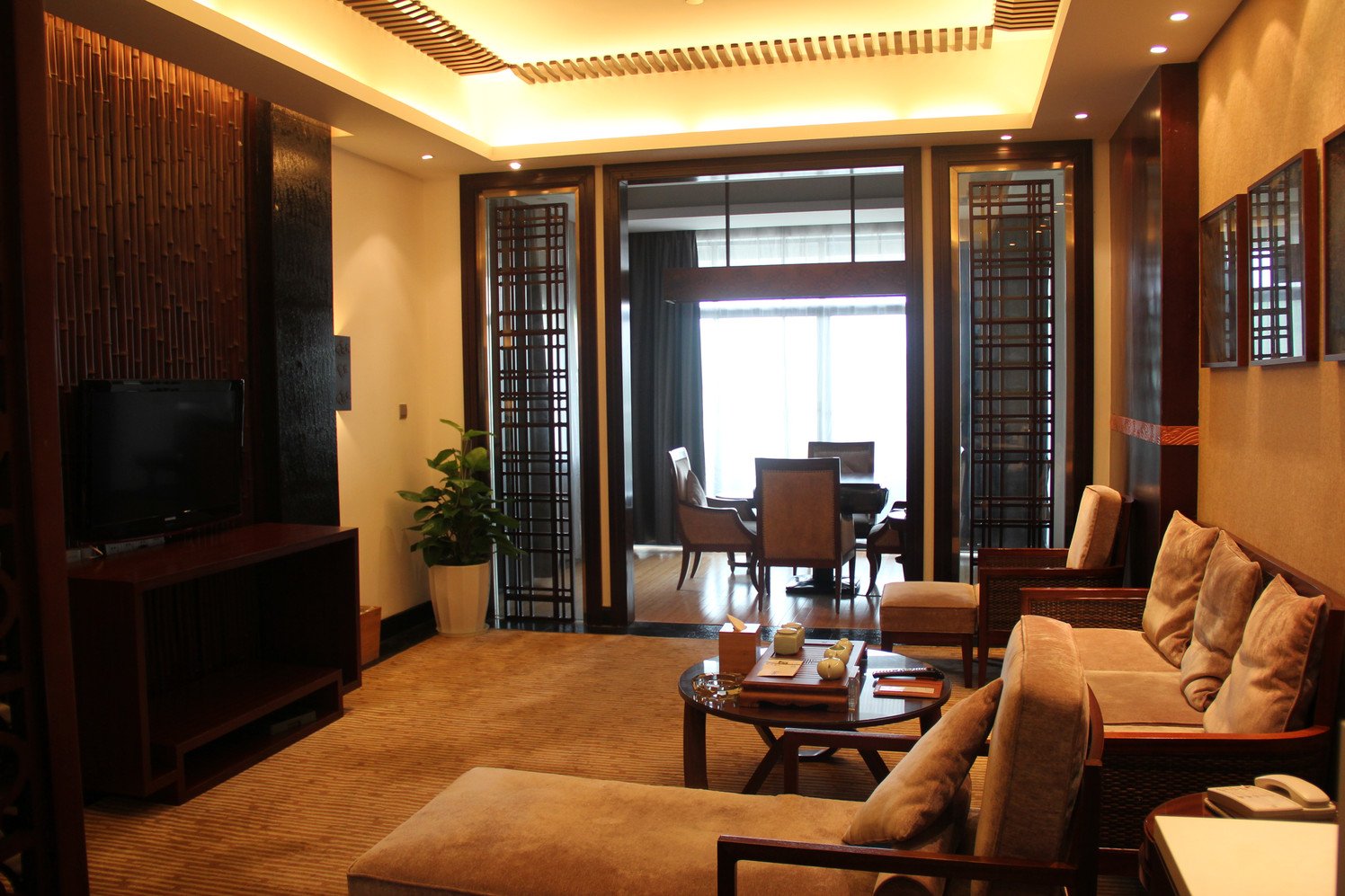 Huanxiu Resort & Spa Hotel主樓套房