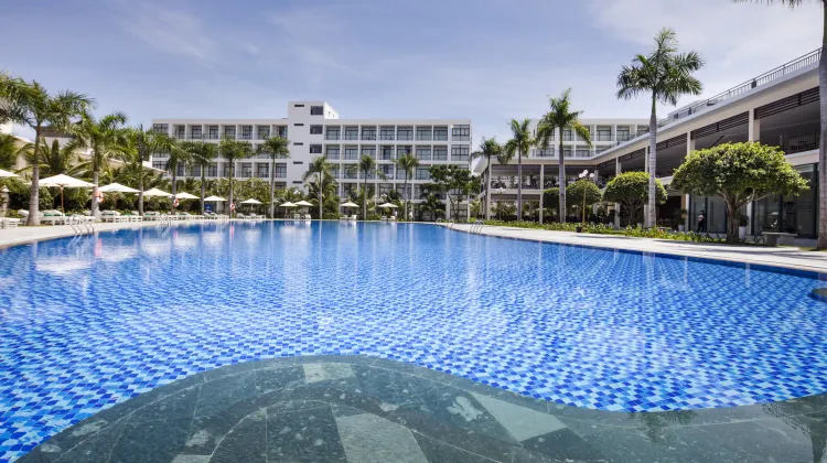 Diamond Bay Condotel Resort Nha Trang 外観