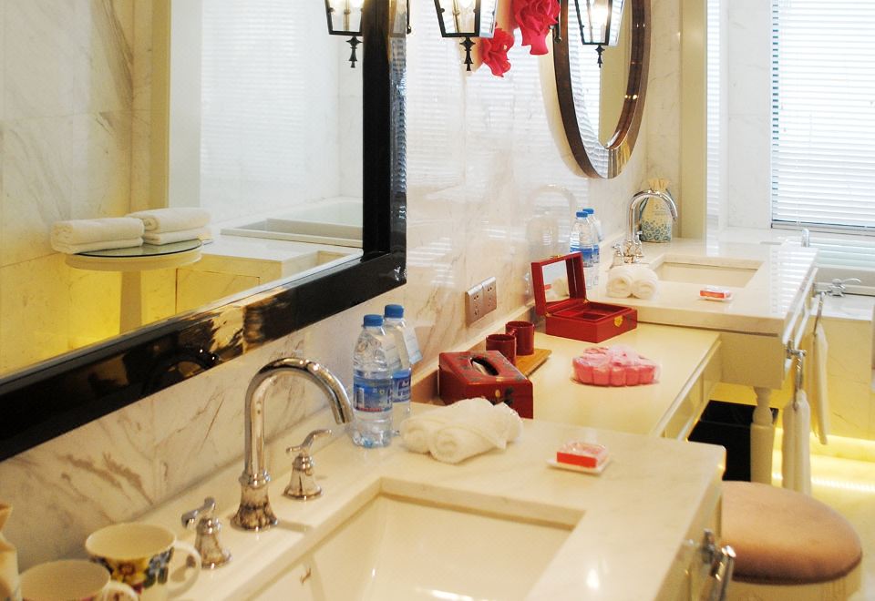 奢華全景蜜月套房