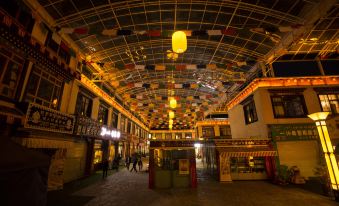 Taehf Phodrag Tibet Culture Theme Hotel